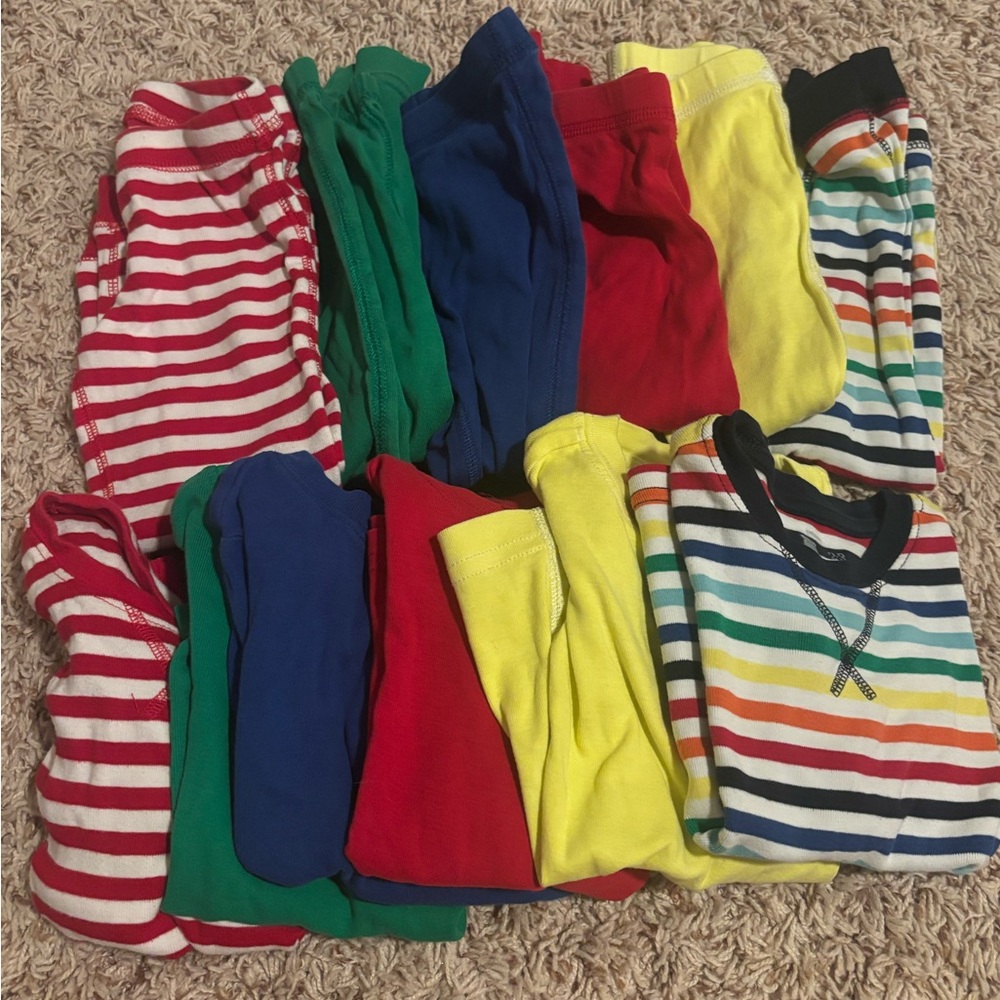 Primary Bundle of 6 Sets Cotton Pajamas Rainbow Stripes + Solid Colors Size 2-3